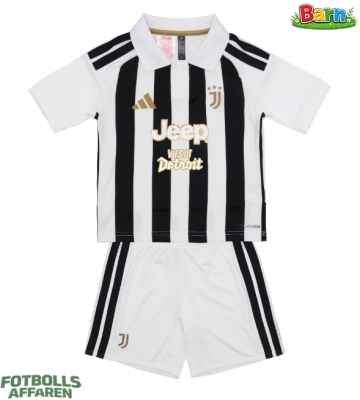 Juventus Hemmaställ Barn 2026-27 Kortärmad (+ Korta byxor)